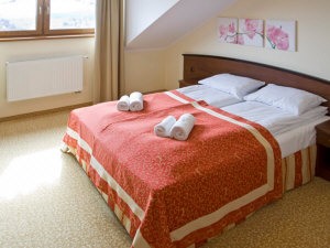 chambres d'hôtel appartements hébergement montagnes Sudètes repos en Pologne
