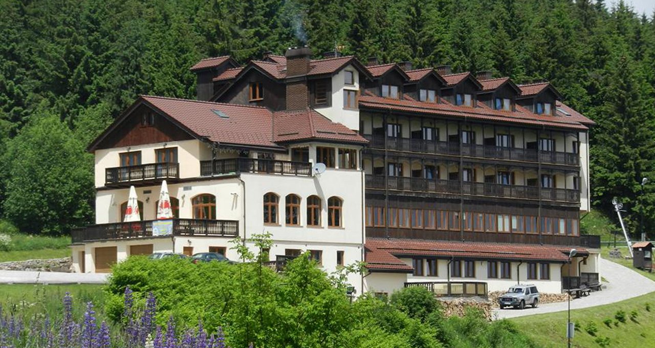 chambres d'hôtel appartements hébergement montagnes Sudètes repos en Pologne